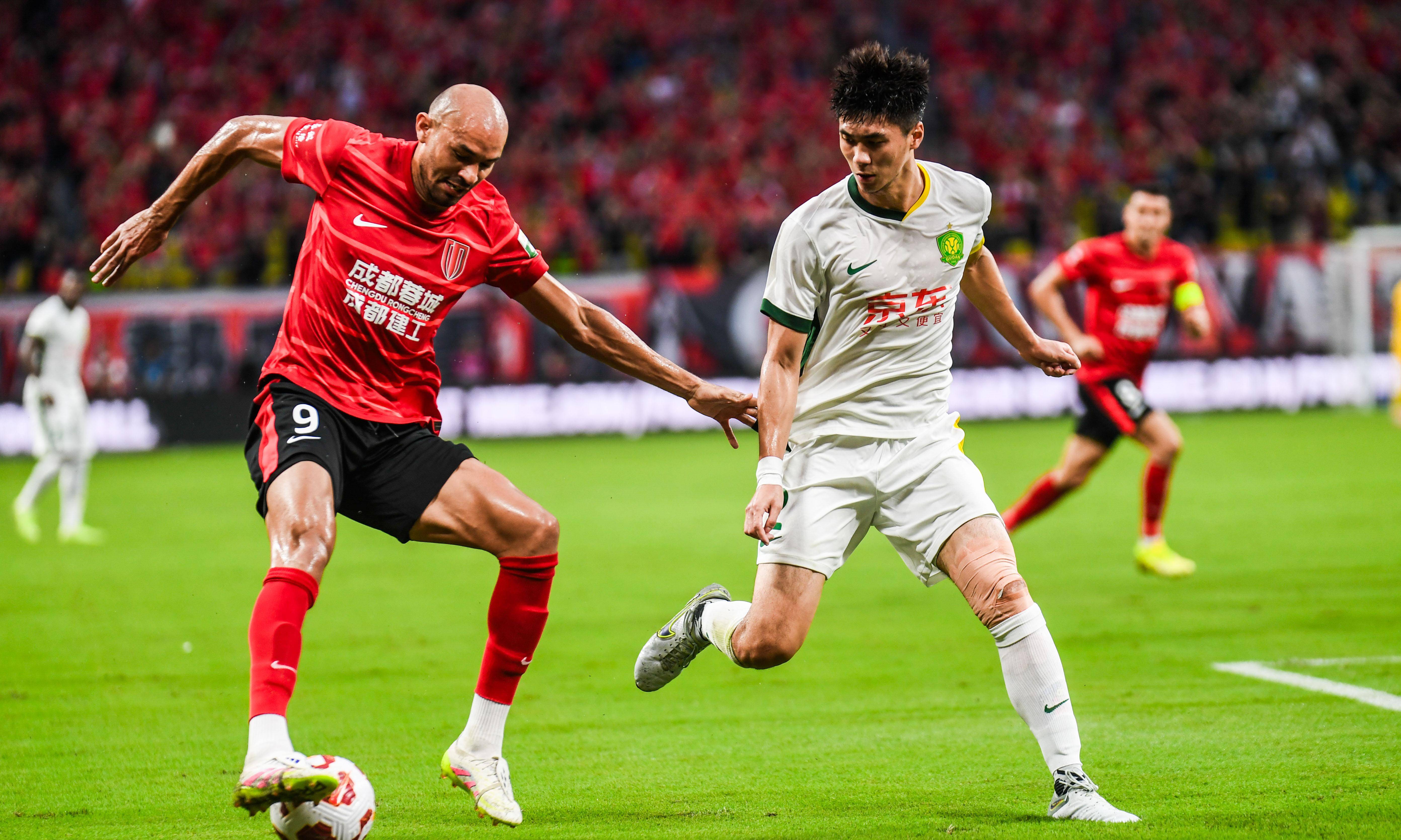 关于成都蓉城发布备战花絮；冲刺阶段战术微调；法国杯任务艰巨；球队文化再被提及的信息-九游